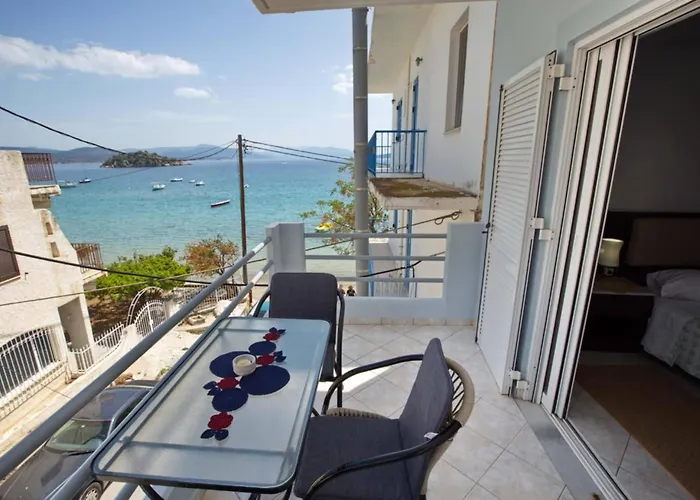 Eleni's Summer Apartamento *